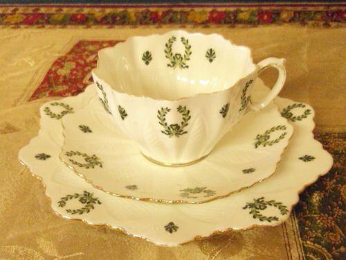 THE STAR CHINA Co TEA TRIO