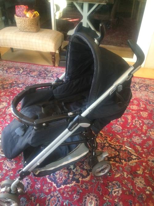Peg-Perigo Pliko Switch P3 including car seat Travel System - Collection only