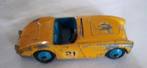 DINKY TOY - AUSTIN HEALLY  (MECCANO LTD)