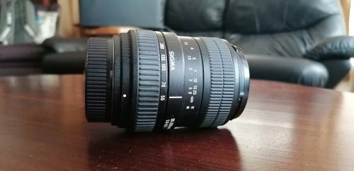 Sigma 55-200mm f/4.5-5.6 DC (Nikon Mount)