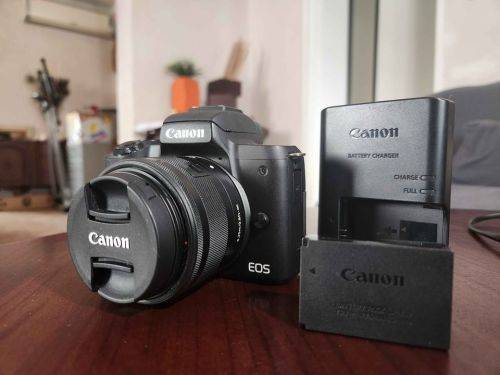 Canon M50 & 15-45mm STM