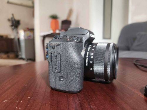 Canon M50 & 15-45mm STM