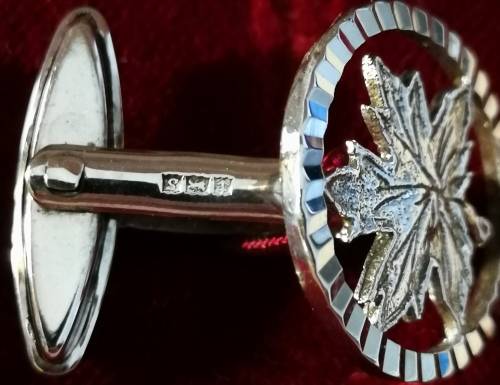 Fabulous Vintage Sterling Silver Hallmarked H. Samuel Maple Leaf Cufflinks