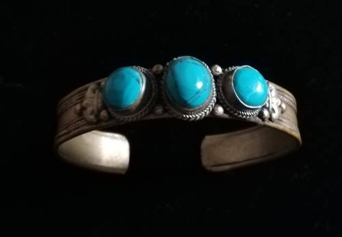 Vintage Handmade Bangle with Genuine Turquoise Stones
