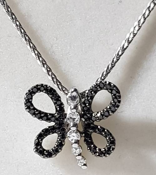 9ct White Gold Chain with Dragonfly Pendant Encrusted with Black and Clear Diamonds