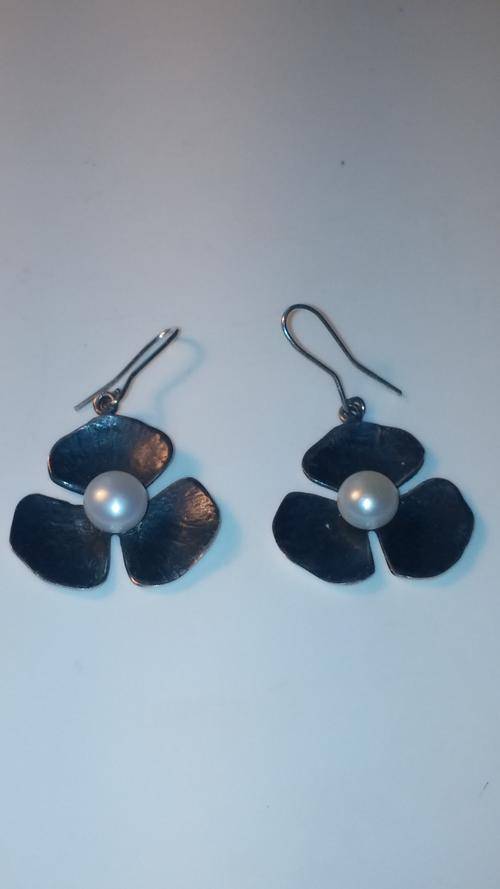 *Marked Down* - Silver 925 Flower Drop Earrings with Genuine Classic Round Freshwater Pearls