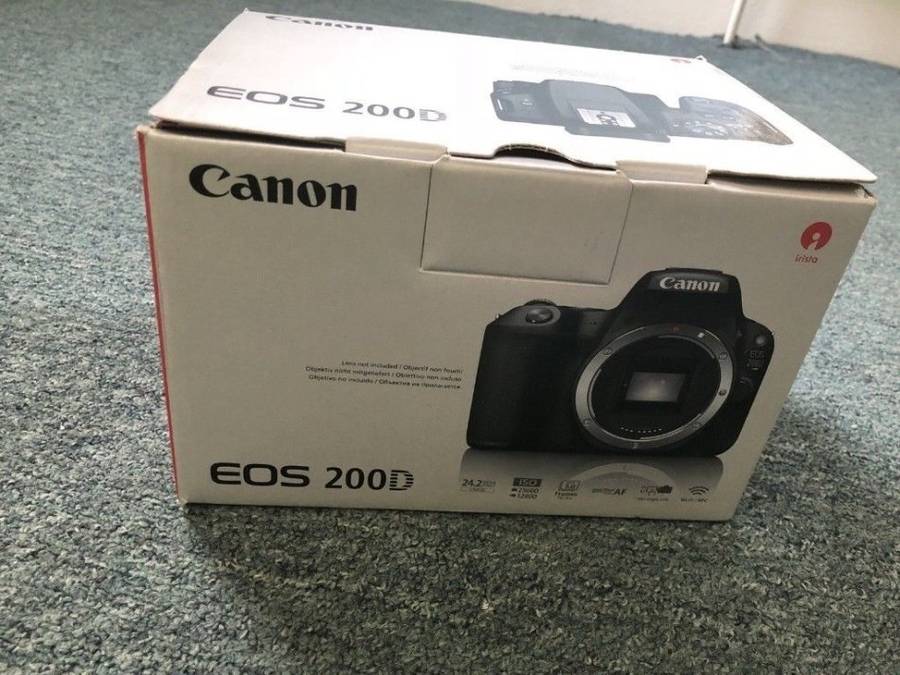 Canon EOS 200D SLR Digital Camera  BRAND NEW , UNUSED AND BOXED, BODY ONLY