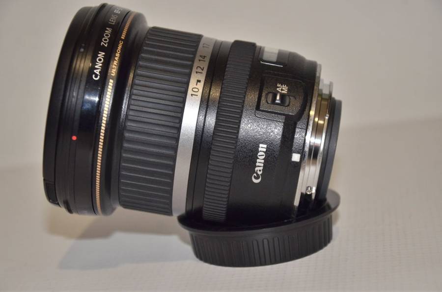 Canon EF-S 10-22mm f/3.5-4.5 SUPER WIDE ZOOM USM Lens