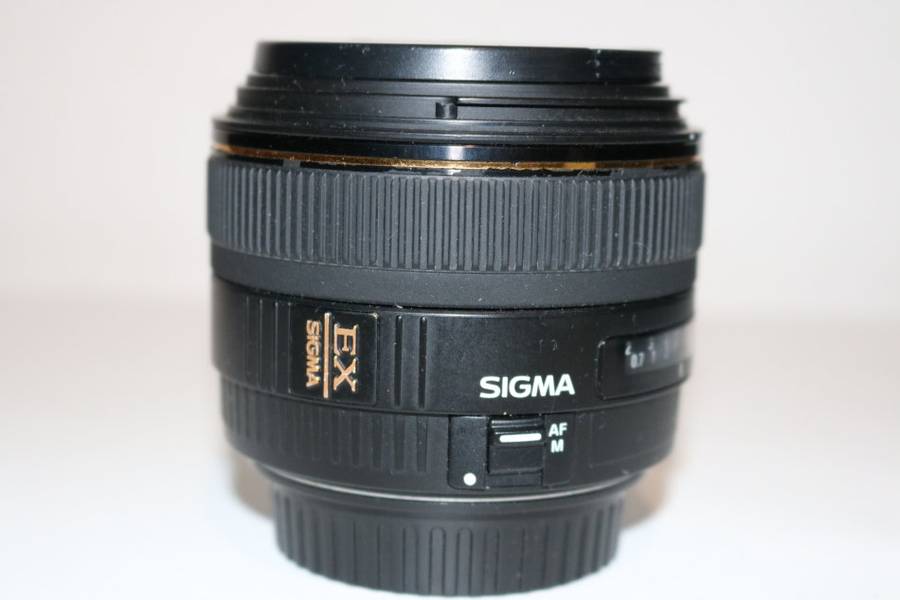 SIGMA 30mm F1.4 EX DC HSM AUTOFOCUS FOR CANON