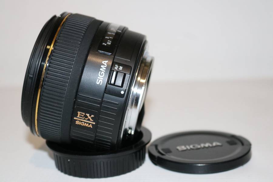 SIGMA 30mm F1.4 EX DC HSM AUTOFOCUS FOR CANON