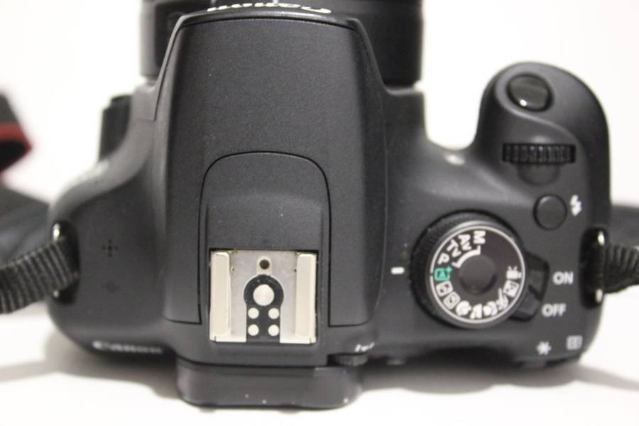Canon EOS 1200D 18MP DSLR Camera , FULL HD MOVIES,18-55mm Lens,CANON  BAG, VERY GOOD CONDITION