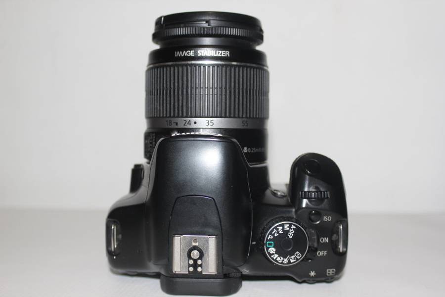 Canon EOS 450D WITH 18-55MM CANON ZOOM LENS ,  BATTERY CHARGER