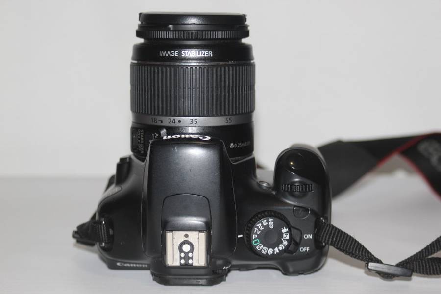 CANON EOS 1100D,12MP DSLR CAMERA WITH HD MOVIES, COMING WITH 18-55MM ZOOM LENS AND BAG