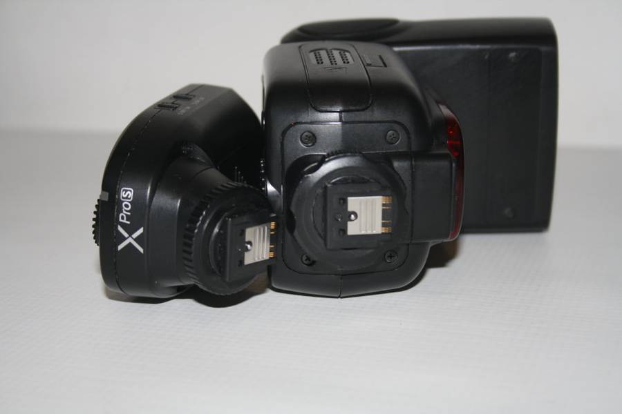 Godox TT685S 2.4G HSS TTL GN60 Flash Speedlite+ Xpro-S Trigger Transmitter Kit Compatible for Sony