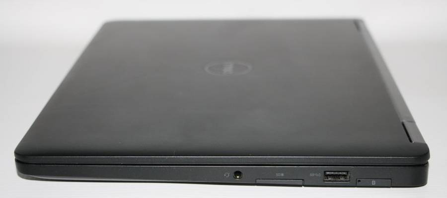 DELL LATITUDE E7270 , CORE I7-6600U , 8GB RAM,256GB SSD ,INTEL HD GRPHICS 520 ,FULL HD