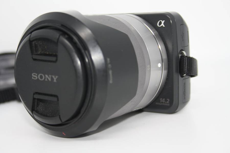 Sony Alpha NEX-3 Interchangeable Lens Digital Camera With SONY 18-55 LENS OSS ,4GB ,Charger, and Bag