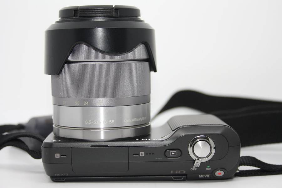 Sony Alpha NEX-3 Interchangeable Lens Digital Camera With SONY 18-55 LENS OSS ,4GB ,Charger, and Bag