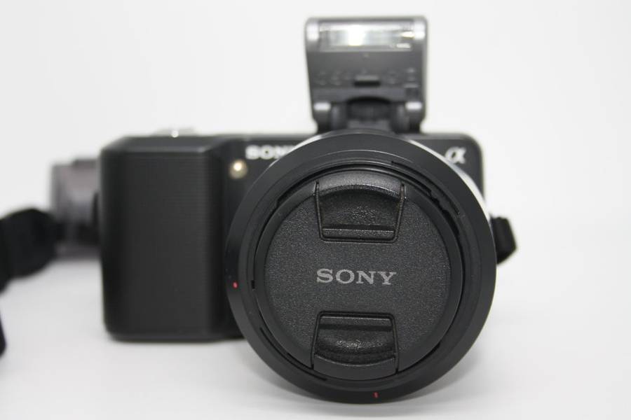 Sony Alpha NEX-3 Interchangeable Lens Digital Camera With SONY 18-55 LENS OSS ,4GB ,Charger, and Bag