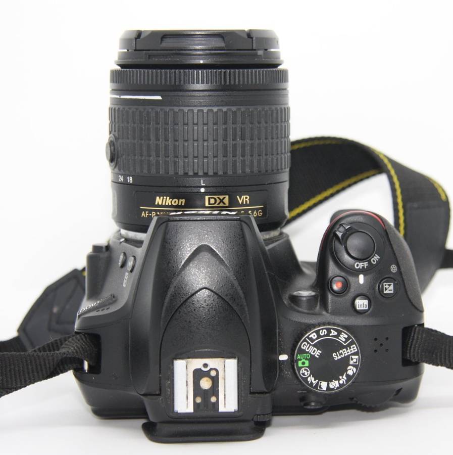 Nikon D3400 24MP DSLR ,FULL HD MOVIES with AF-P 18-55mm  Lens , GOOD CONDITION. LOW SHUTTER COUNT