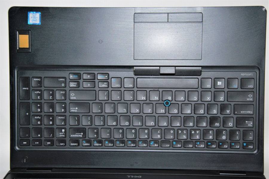 Dell Latitude 5580 Intel Quad Core i5-7440HQ , 2.80GHz 8GB RAM, 256GB SSD, Nvidia GeForce 940MX 2GB