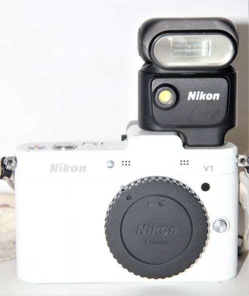 Nikon 1 V1 10.1 MP HD Digital Camera System with 30-110MM VR 1 NIKKOR Lens