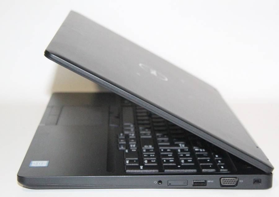DELL LATITUDE 5580, Core i5-6300U @2.40GHz,8GB Ram,256GB SSD, FHD 1920 X 1080