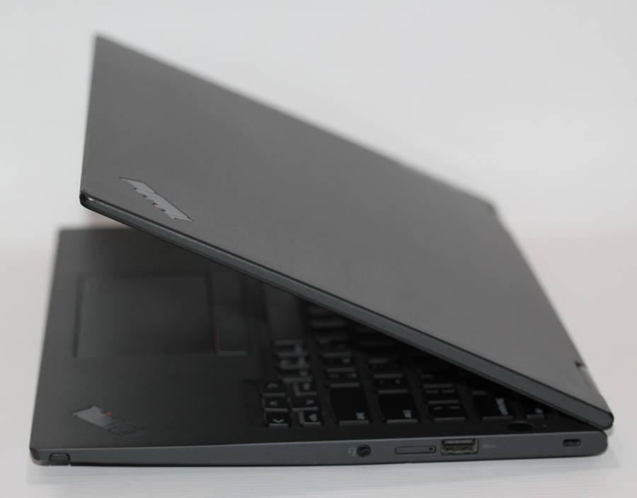 Lenovo ThinkPad X13 Yoga Gen 2  - Flip design - Intel Core i7-1165G7, 16GB RAM - 512GB SSD - 13.3`