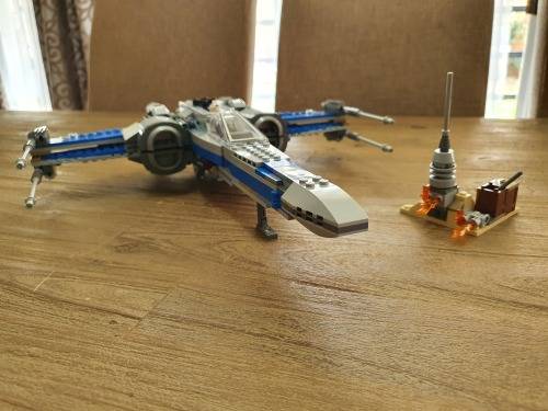 LEGO Resistance X-Wing Fighter 75149-1 (2016)