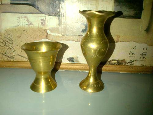 *************2 LOVELY VINTAGE BRASS ITEMS.********CRAZZZY R1 START