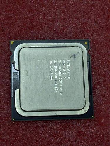 Pentium D 3.4 ghz 64bit CPU (the original Dual Core)