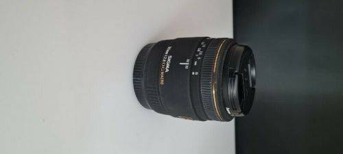 Sigma 50mm f/2.8 EX DG Macro Lens for Canon SLR