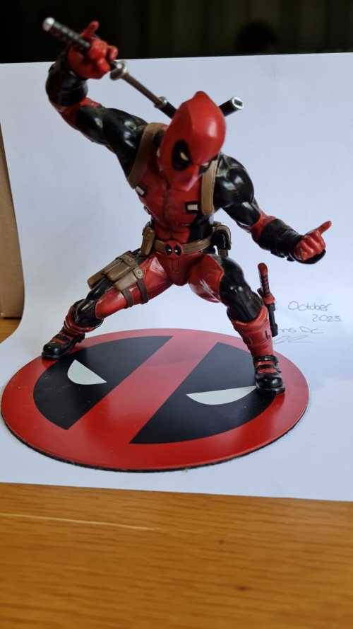 Kotobukiya Deadpool ARTFX+ Statue