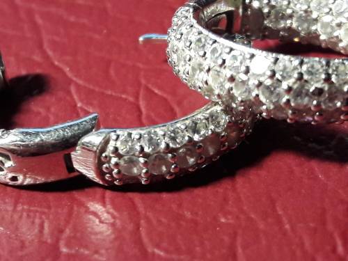 Very Nice SOLID Sterling SILVER EARRINGS