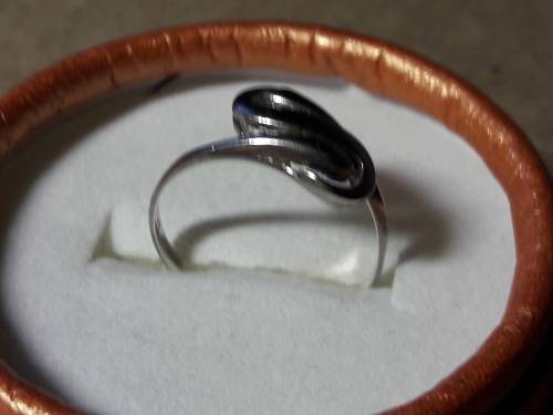 LOVELY SOLID GENUINE STERLING SILVER RING