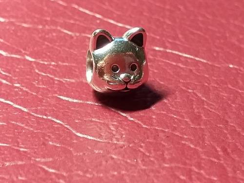 LOVELY GENUINE SOLID STERLING SILVER PANDORA CHARM