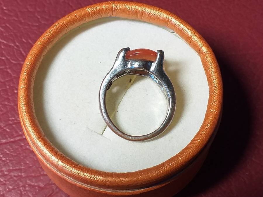 LOVELY VINTAGE RING