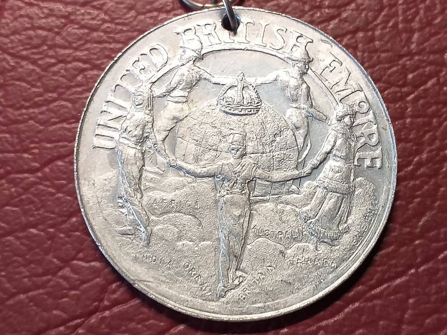 12 TH MAY 1937 A King George VI And Queen Elizabeth "United British Empire" Coronation Medal