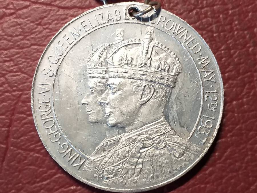 12 TH MAY 1937 A King George VI And Queen Elizabeth "United British Empire" Coronation Medal
