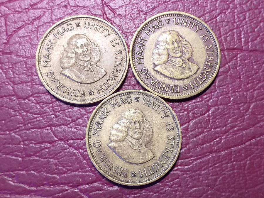3 x 1961 RSA HALF CENT [Bid per coin to take all]