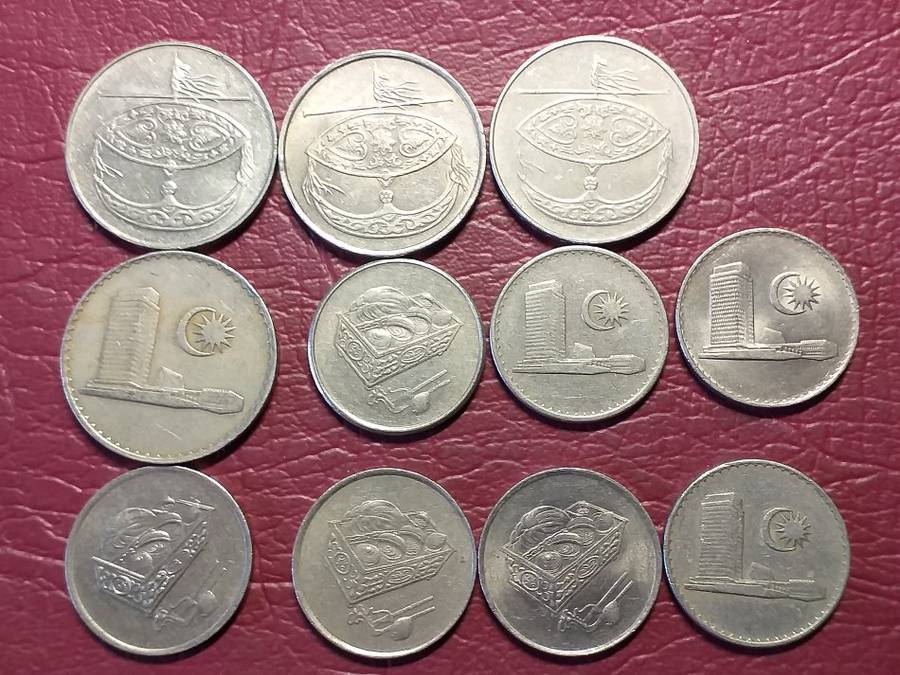 11 x COINS FROM MALAYSIA [Bid per coin to take all]