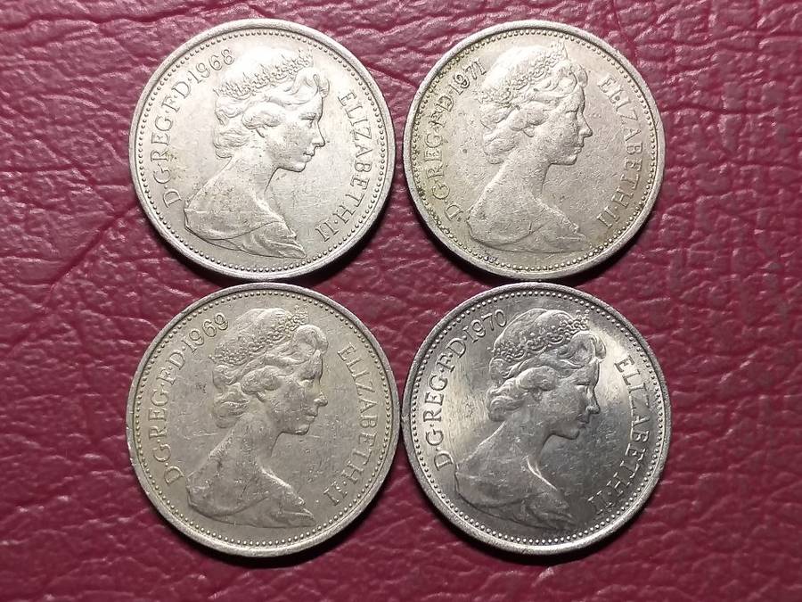 ALOT OF 4 BRITISH NEW 5 PENCE [Bid per coin to take all]