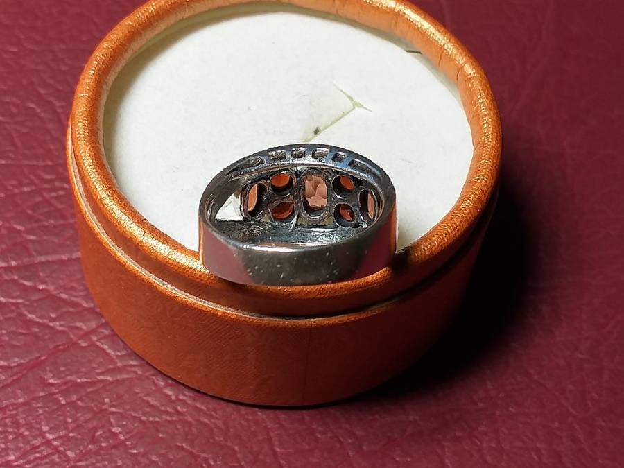 LOVELY GENUINE SOLID STERLING SILVER VINTAGE RING WITH MARCASITE IN EXCELLENT CONDITION