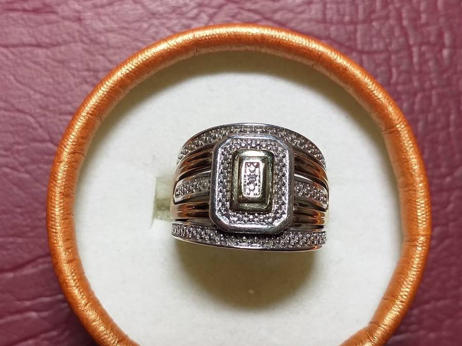 LOVELY GENUINE SOLID STERLING SILVER RING WITH 9 ct GOLD INLAYS