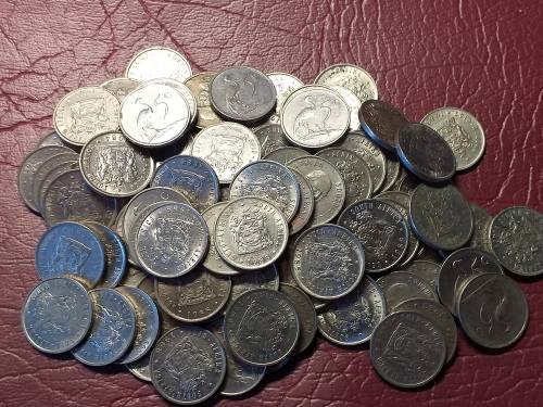 A LOT OF 100 RSA NICKEL 5 CENTS - [Bid per coin to take all.]