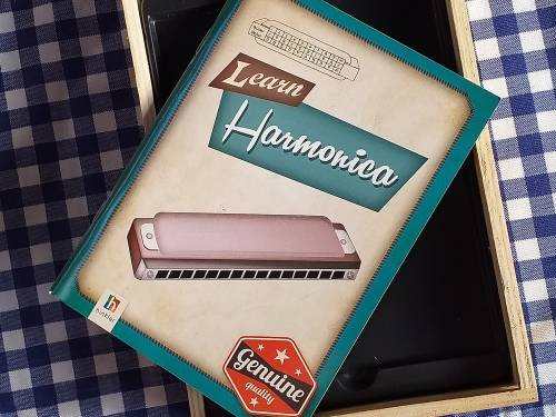 GENUINE QUALITY HARMONICA IN ORIGINAL BOX - EXCELLENT CONDITION