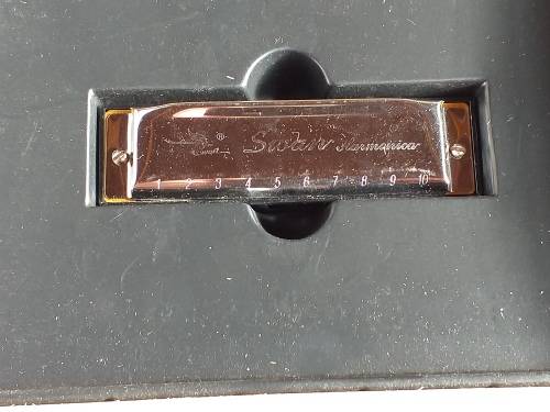 GENUINE QUALITY HARMONICA IN ORIGINAL BOX - EXCELLENT CONDITION
