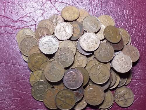 A LOT OF 100 RSA BRONZE 2 CENTS - [Bid per coin to take all.]