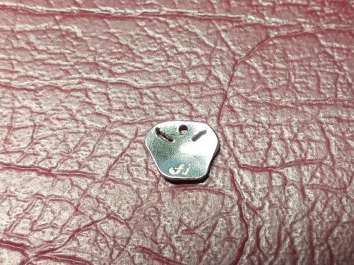 LOVELY GENUINE SOLID STERLING SILVER CHARM - [11 mm]