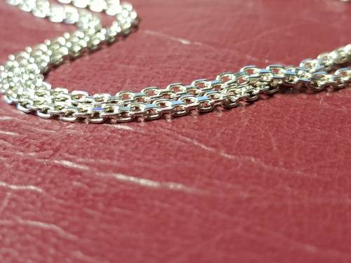LOVELY GENUINE SOLID STERLING SILVER NECKLACE WITH ITALIAN CLASP IN VERY GOOD CONDITION - [4,4 g]