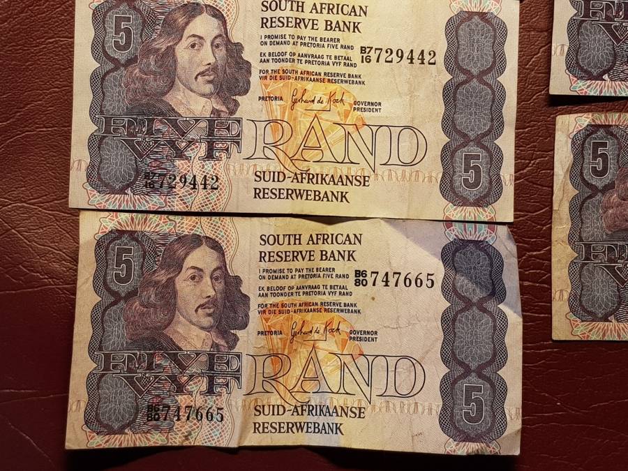 5 x SARB R5 Notes - Gerhard De Kock - [Bid per note to take all]